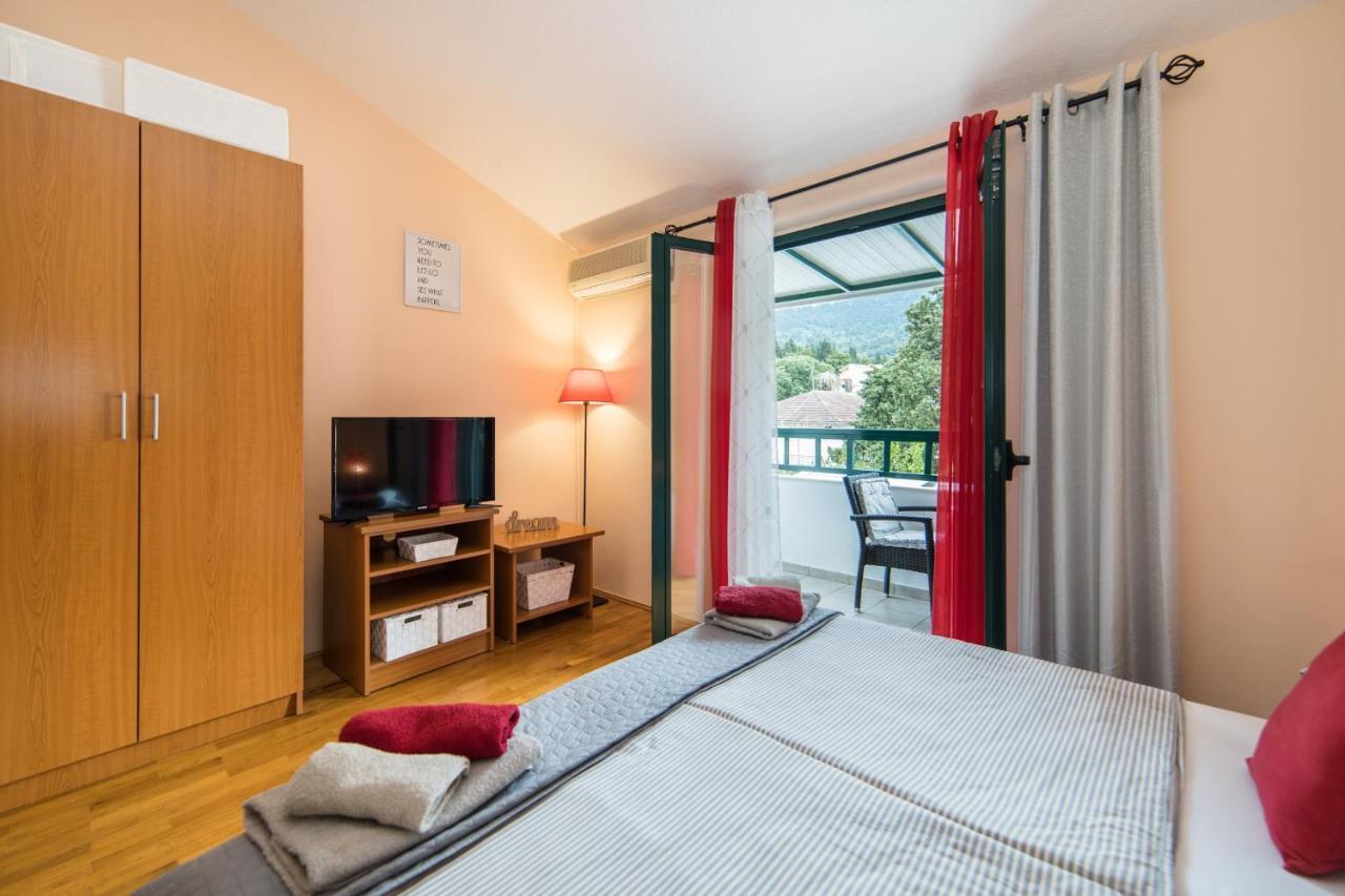 Apartments Gajeta กราดัซ ภายนอก รูปภาพ