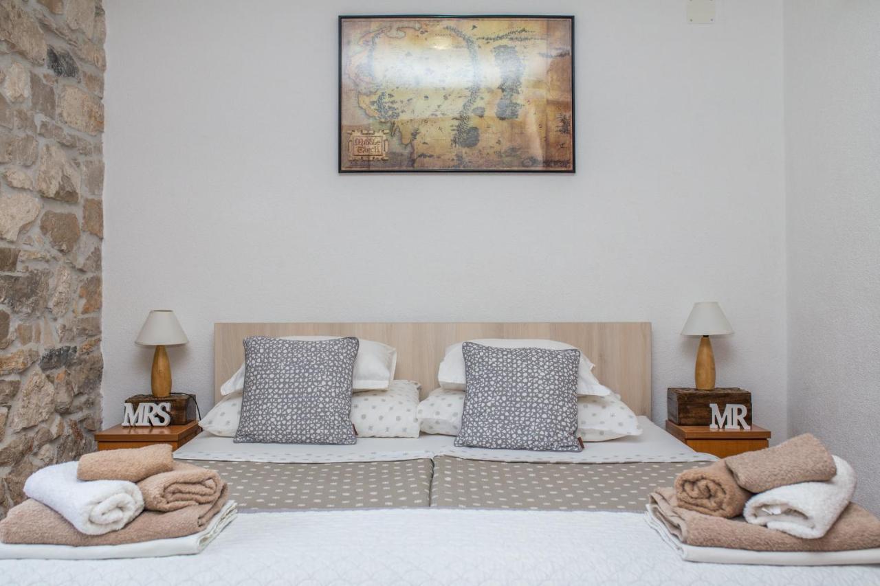 Apartments Gajeta กราดัซ ภายนอก รูปภาพ