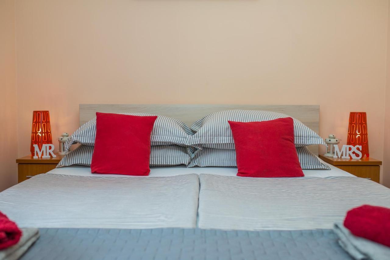 Apartments Gajeta กราดัซ ภายนอก รูปภาพ